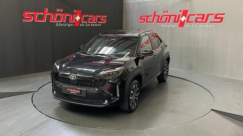 Neu Toyota Yaris Hybrid Trend 130 PS (95 kW) 2025 Schwarz Kleinwagen