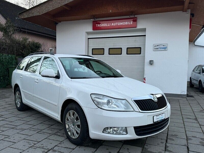 Gebraucht 2011 Skoda Octavia Elegance Kombi | CHF 4’900 - Bild 1/4