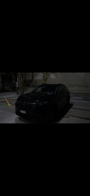 Gebraucht 2024 VW Tiguan R-line SUV | CHF 49’898 (Etwas zu teuer) - Bild 1/4