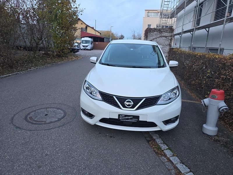 Gebraucht Nissan Pulsar Tekna 115 PS (84 kW) 2016 Kleinwagen