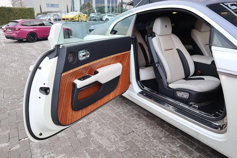Gebraucht Rolls Royce Wraith 632 PS (464 kW) 2015 Weiss Coupé