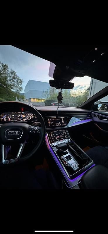 Gebraucht Audi Q8 286 PS (210 kW) 2019 SUV