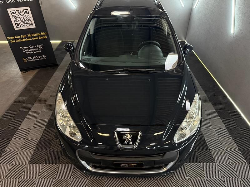 Gebraucht Peugeot 308 SW Business-Line 112 PS (82 kW) 2011 Kombi