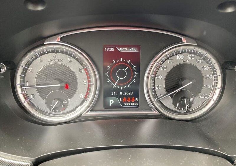 Gebraucht Suzuki Vitara 140 PS (102 kW) 2019 Schwarz SUV