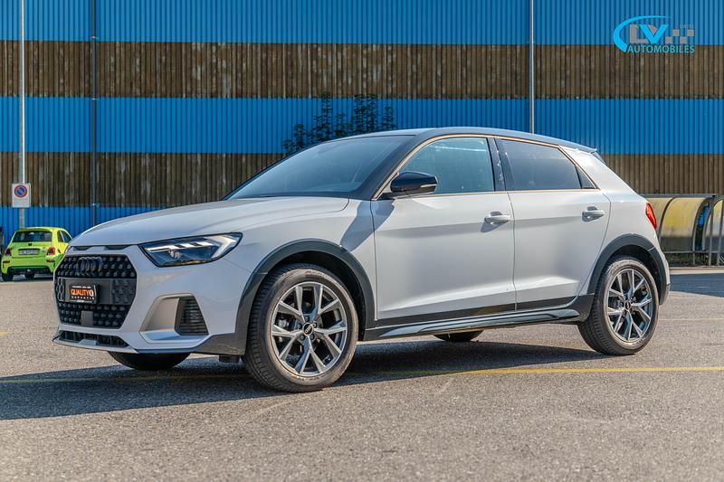 Gebraucht Audi A1 Attraction 110 PS (80 kW) 2023 Kleinwagen