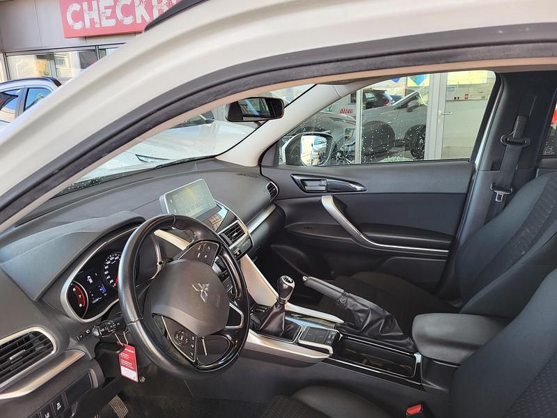 Gebraucht Mitsubishi Eclipse Cross 163 PS (119 kW) 2018 Weiss SUV