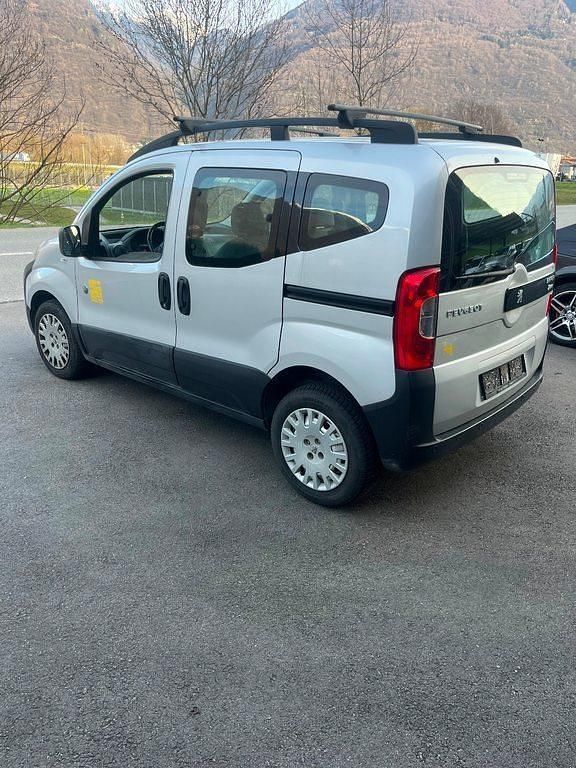 Gebraucht Peugeot Bipper 2015 Van / Kleinbus