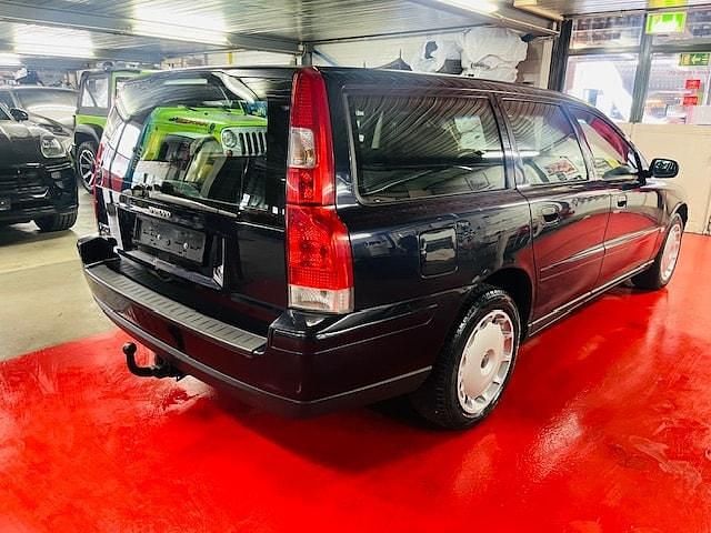 Gebraucht Volvo V70 Kinetic 140 PS (102 kW) 2005 Kombi