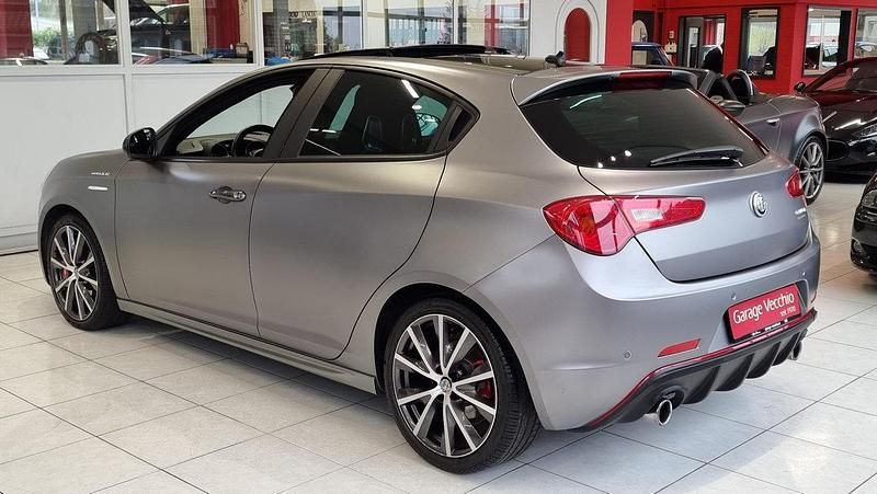 Gebraucht Alfa Romeo Giulietta Veloce 240 PS (176 kW) 2016 Limousine