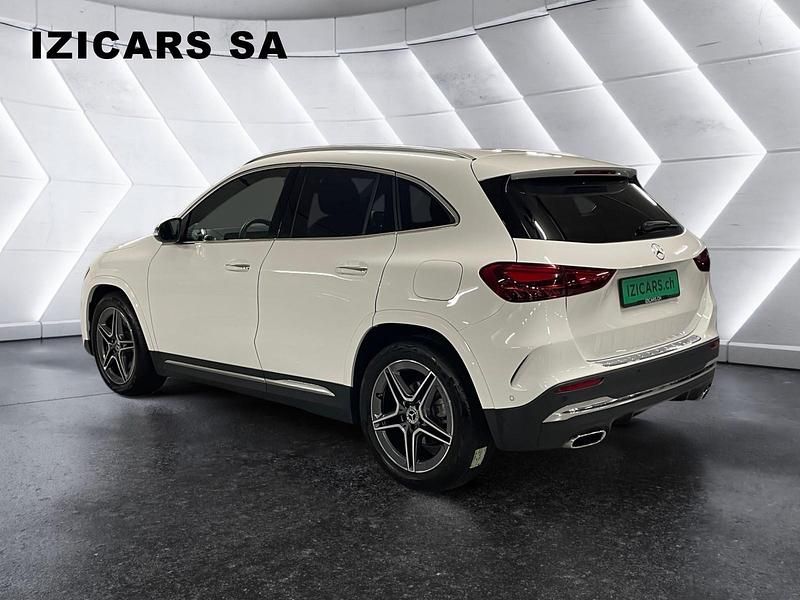 Gebraucht Mercedes GLA200 AMG line 163 PS (119 kW) 2024 SUV