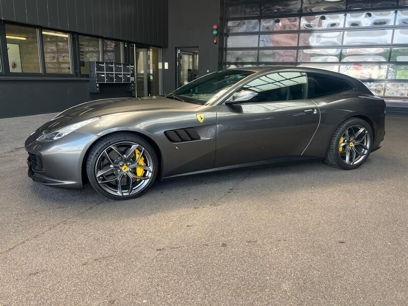 Gebraucht 2018 Ferrari GTC4Lusso Kombi | CHF 178’900 - Bild 1/4