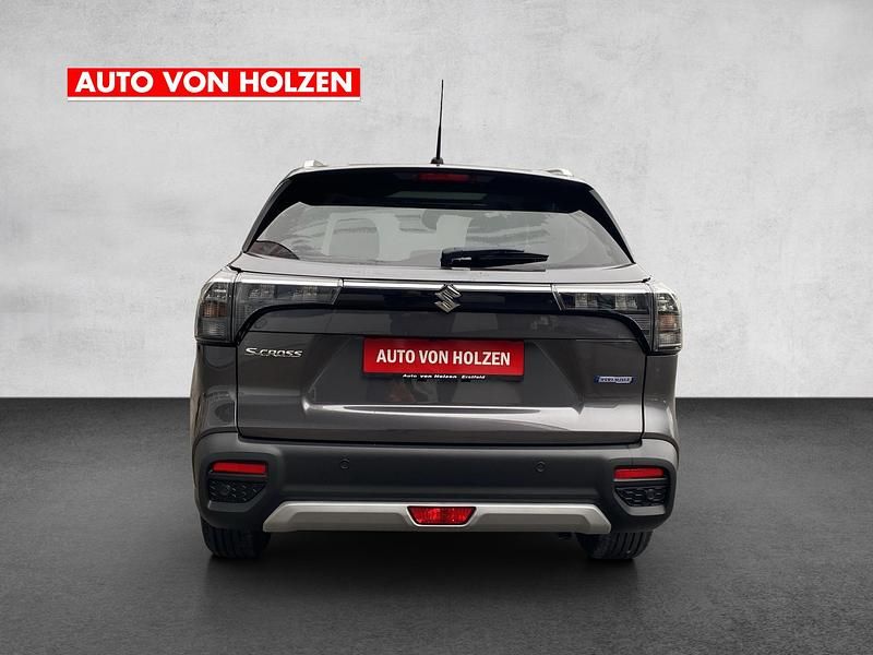 Neu Suzuki SX4 S-Cross 110 PS (80 kW) 2025 Kombi