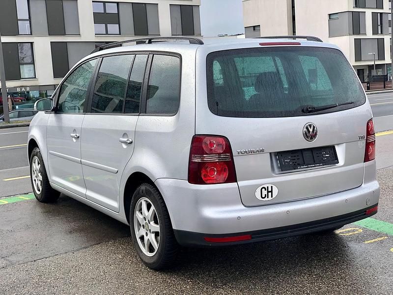 Gebraucht VW Touran Trendline 140 PS (102 kW) 2007 Van / Kleinbus