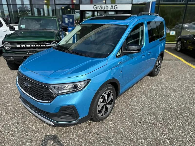 Neu Ford Tourneo Active 150 PS (110 kW) 2025 Blau