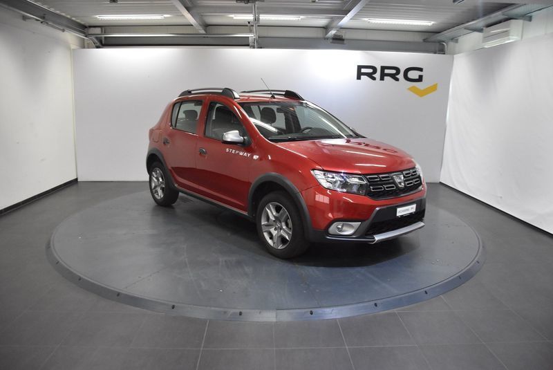 Verkauft Dacia Sandero Tce 90 Stepway ., gebraucht 2017, 44.900 km in