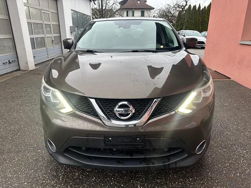 Gebraucht 2015 Nissan Qashqai Tekna SUV | CHF 5’800 - Bild 1/4