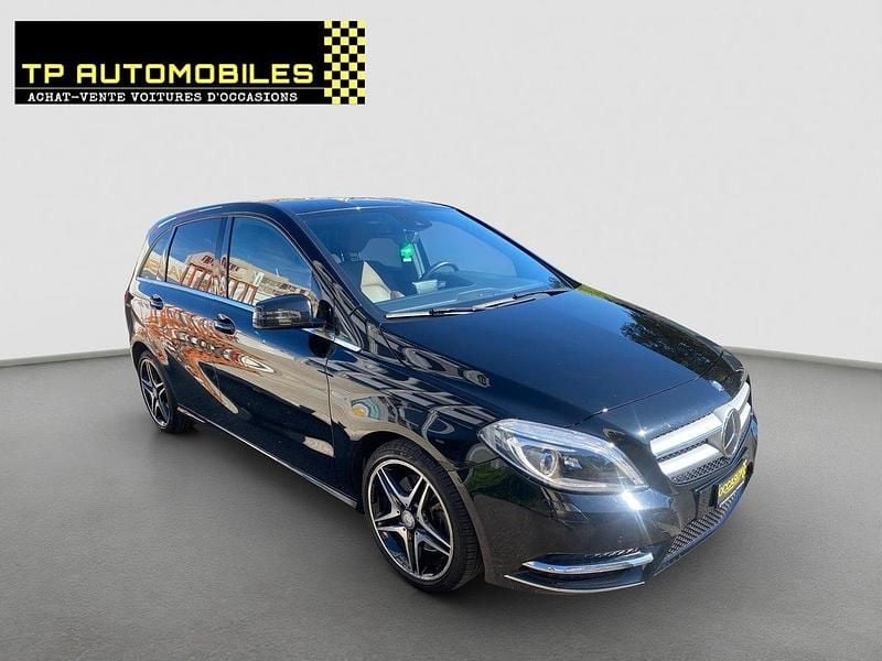 Gebraucht Mercedes B250 211 PS (155 kW) 2014 Van / Kleinbus