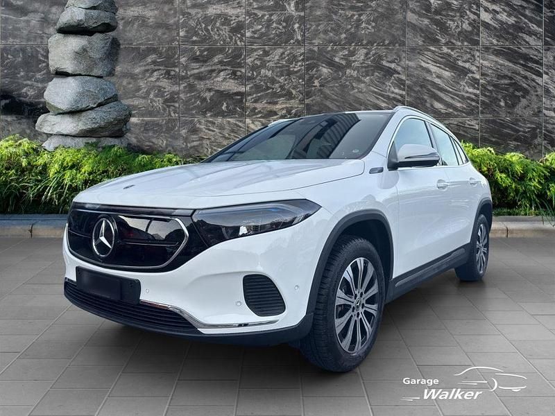 Gebraucht Mercedes EQA350 214 kW (292 PS) 2022 SUV