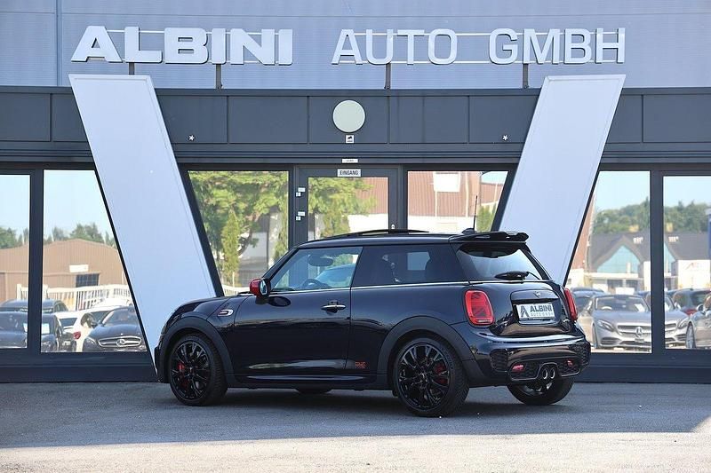 Gebraucht Mini John Cooper Works 231 PS (169 kW) 2020 Kleinwagen