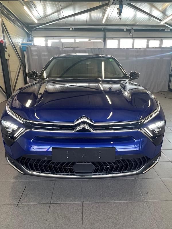 Gebraucht Citroën C5 X Feel 225 PS (165 kW) 2023 Blau Kombi