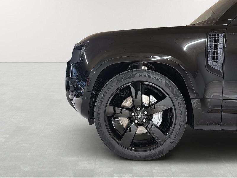 Neu Land Rover Defender HSE Dynamic 300 PS (220 kW) 2025 SUV