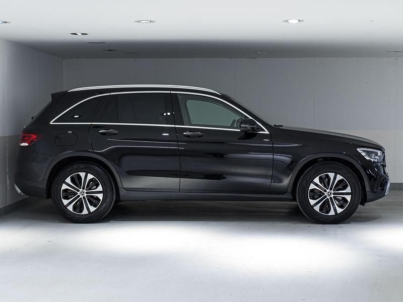 Gebraucht Mercedes GLC300e 258 PS (189 kW) 2020 Schwarz SUV