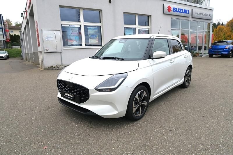 Neu Suzuki Swift 82 PS (60 kW) 2025 Weiss Limousine