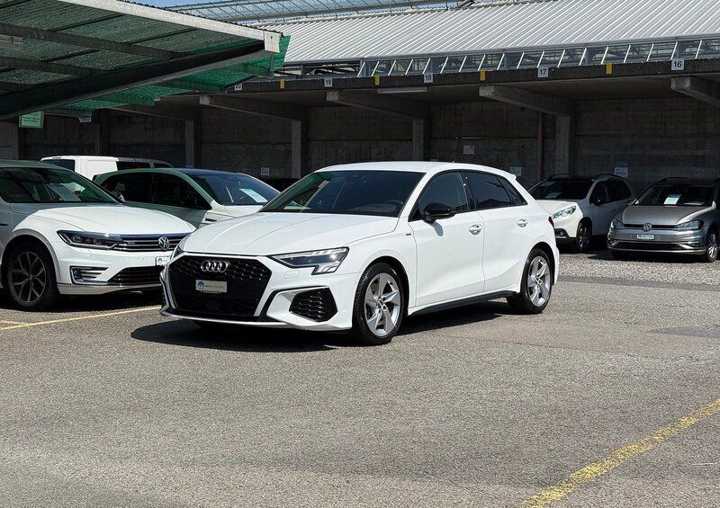 Gebraucht 2020 Audi A3 Sportback S-Line Limousine | CHF 33’500 (Etwas zu teuer) - Bild 1/4