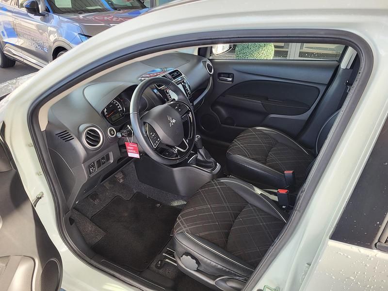 Gebraucht Mitsubishi Space Star 80 PS (58 kW) 2021 Kleinwagen