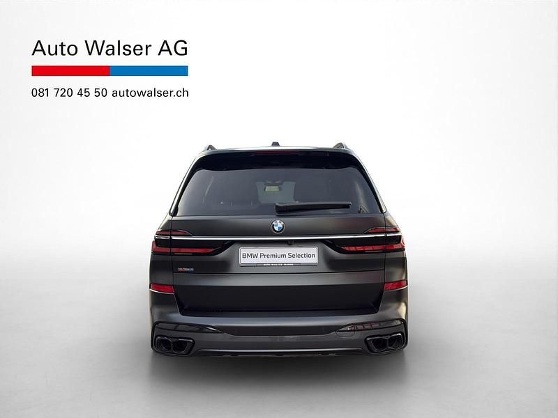 Gebraucht BMW X7 M Sport 530 PS (389 kW) 2023 Schwarz SUV