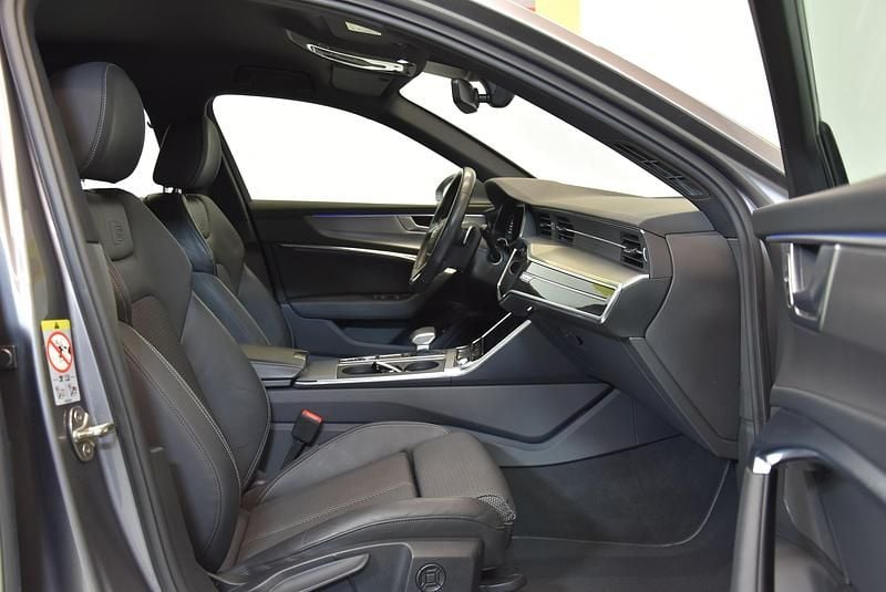 Gebraucht Audi A6 Attraction 204 PS (150 kW) 2021 Kombi