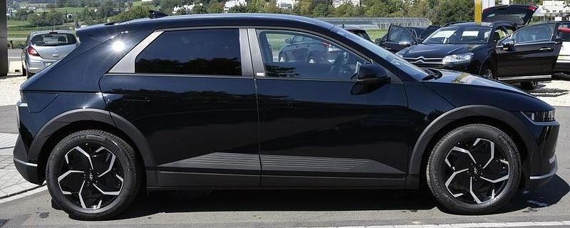 Schwarz Gebraucht 2024 Hyundai Ioniq 6 Limousine | CHF 37’900 (Superpreis) - Bild 1/4
