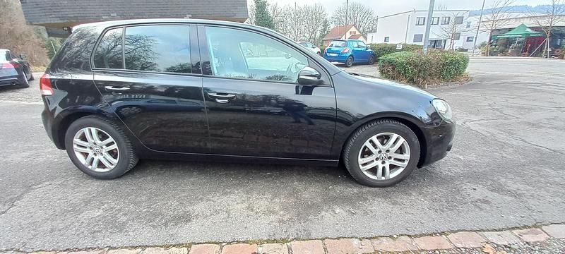 Gebraucht 2009 VW Golf VI Comfortline Kleinwagen | CHF 3’999 (Etwas zu teuer) - Bild 1/4