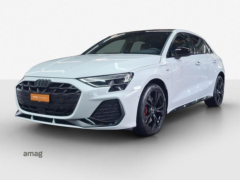 Arkonaweiss Gebraucht 2025 Audi A3 Sportback e-tron S-Line Kleinwagen | CHF 45’990 - Bild 1/4