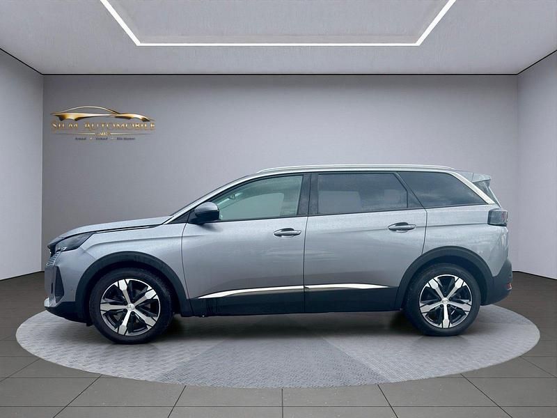 Gebraucht Peugeot 5008 Allure 130 PS (95 kW) 2021 Van / Kleinbus
