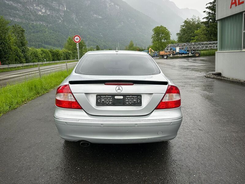 Gebraucht Mercedes CLK200 184 PS (135 kW) 2007