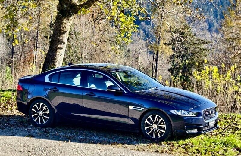 Gebraucht 2015 Jaguar XE Portfolio Limousine | CHF 13’800 (Superpreis) - Bild 1/4