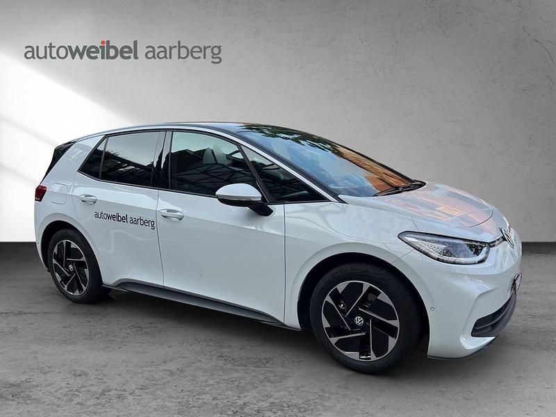 Weiss Gebraucht 2023 VW ID.3 Pro Kleinwagen | CHF 36’950 (Teuer) - Bild 1/4