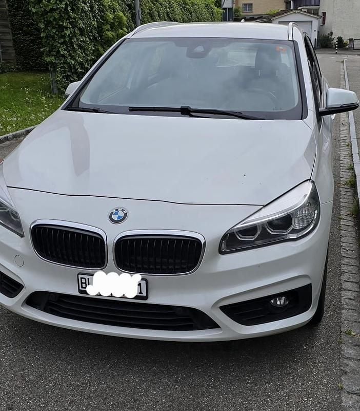 Gebraucht 2017 BMW 218 Active Tourer M Sport Van / Kleinbus | CHF 13’500 - Bild 1/4