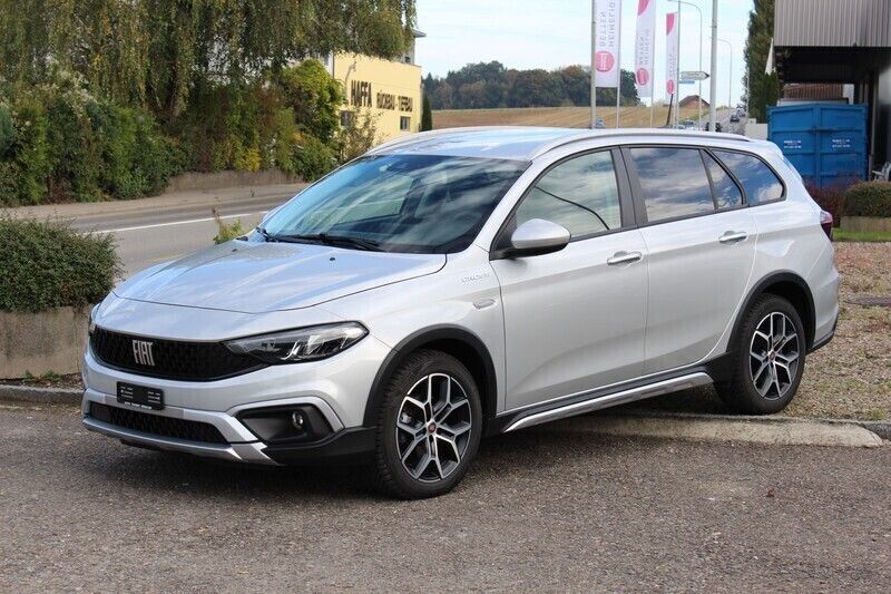 Gebraucht 2022 Fiat Tipo Cross Kombi | CHF 21’800 (Etwas zu teuer) - Bild 1/4
