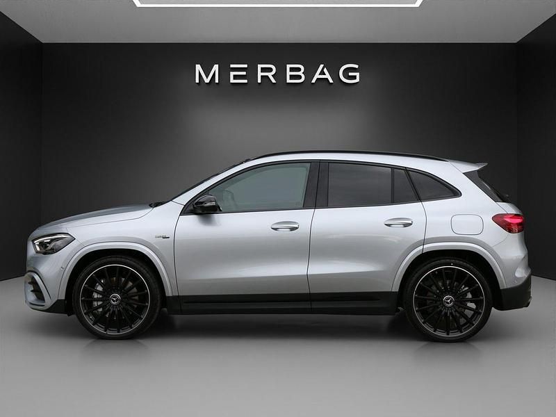 Gebraucht Mercedes GLA35 AMG AMG 306 PS (225 kW) 2024 SUV