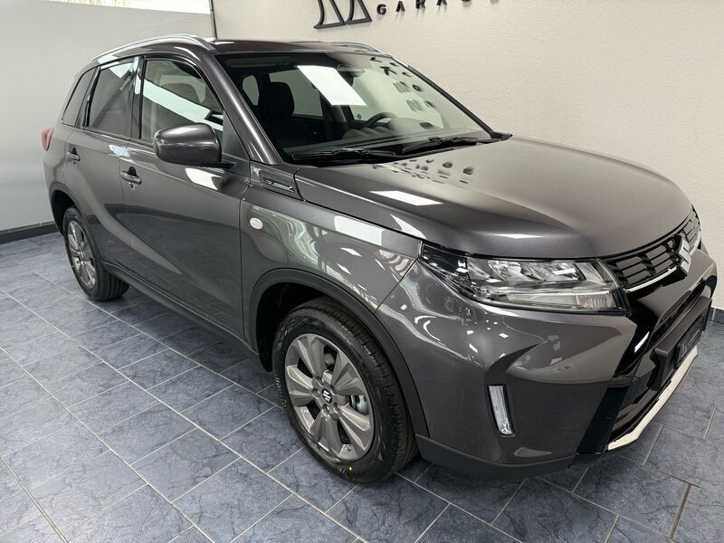 Neu Suzuki Vitara 115 PS (84 kW) 2025 SUV