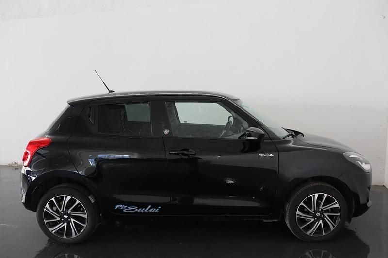 Gebraucht Suzuki Swift 83 PS (61 kW) 2021 Schwarz Limousine