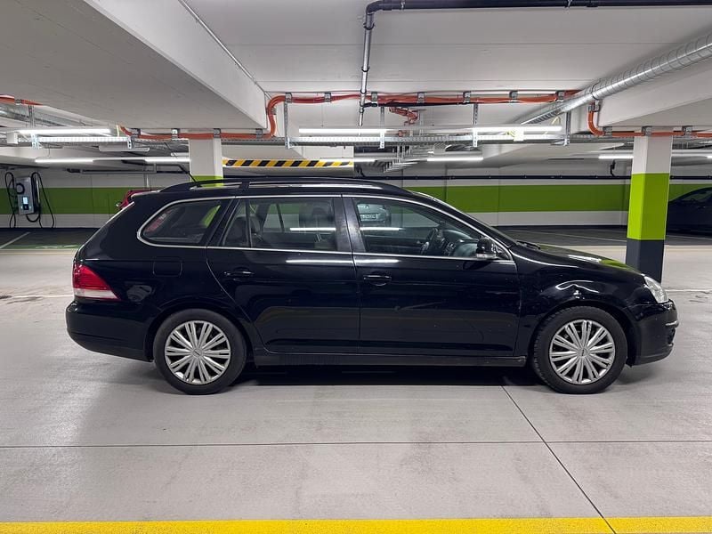 Gebraucht VW Golf VI Comfortline 140 PS (102 kW) 2008 Kleinwagen