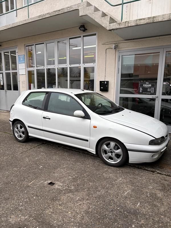 Gebraucht Fiat Bravo 105 PS (77 kW) 2000 Kleinwagen
