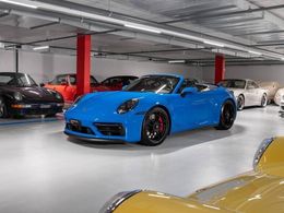 Porsche 911 Carrera 4 GTS