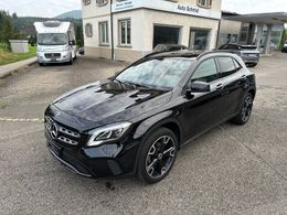 Mercedes GLA200