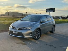 Toyota Auris Hybrid