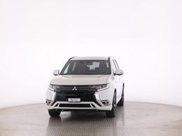 Mitsubishi Outlander P-HEV