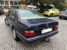 Mercedes E320